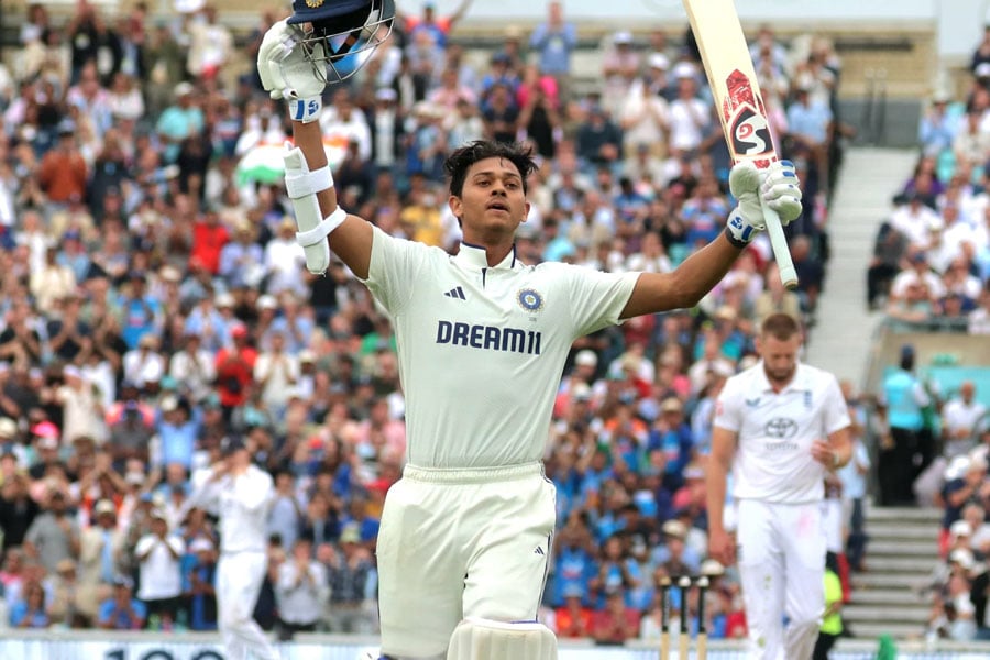 ইংরেজদের শাসন করলেন যশস্বী-আকাশ দীপরা! ওভালে নজির গড়ে ভারত জয়ের জন্য ইংল্যান্ডের লক্ষ্য ৩৭৪ রান