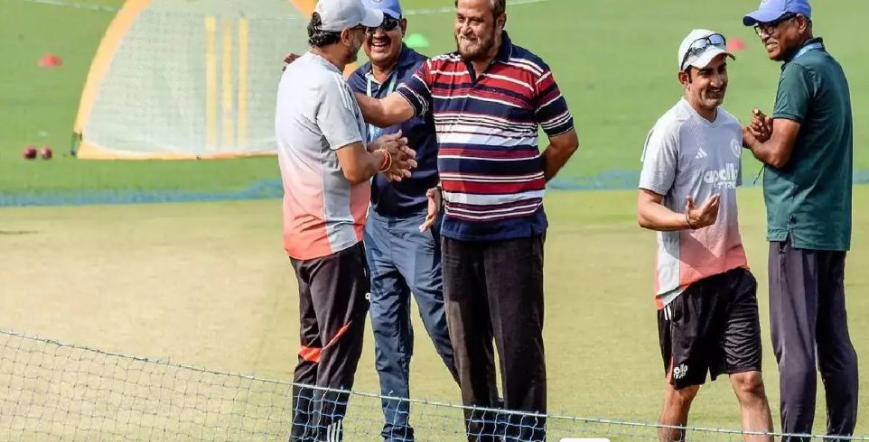 বিতর্কের কেন্দ্রে যখন ইডেন গার্ডেন্সের বাইশ গজ? ইডেনের লজ্জাজনক পিচে প্রোটিয়াদের পেস ও স্পিনে কুপোকাৎ ভারত!