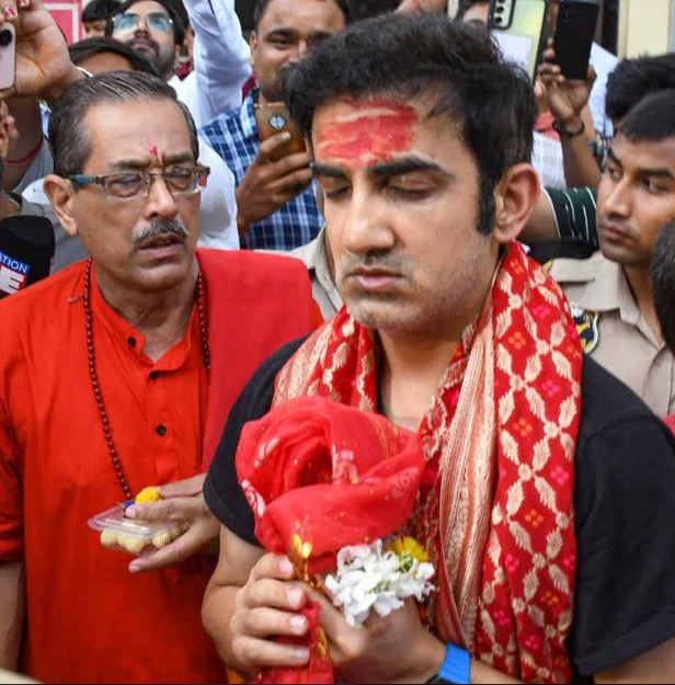 চ্যাম্পিয়ন হওয়ার জন্যই ফাইনাল খেলতে নামেন কোচ গৌতমও! ক্রিকেটার গম্ভীর কোনও দিন বিশ্বকাপ, আইপিএল ফাইনাল হারেননি!