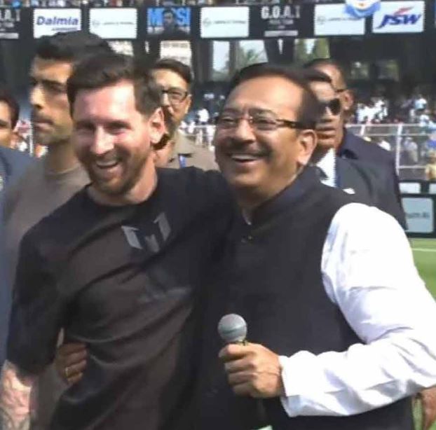 আর রক্ষে নেই! মেসিকাণ্ডে এবার গ্রেফতার প্রাক্তন মন্ত্রী অরূপ বিশ্বাস? অরূপকে ফের তলব পুলিশের, আগাম জামিনের শুনানির আগেই হাজিরা