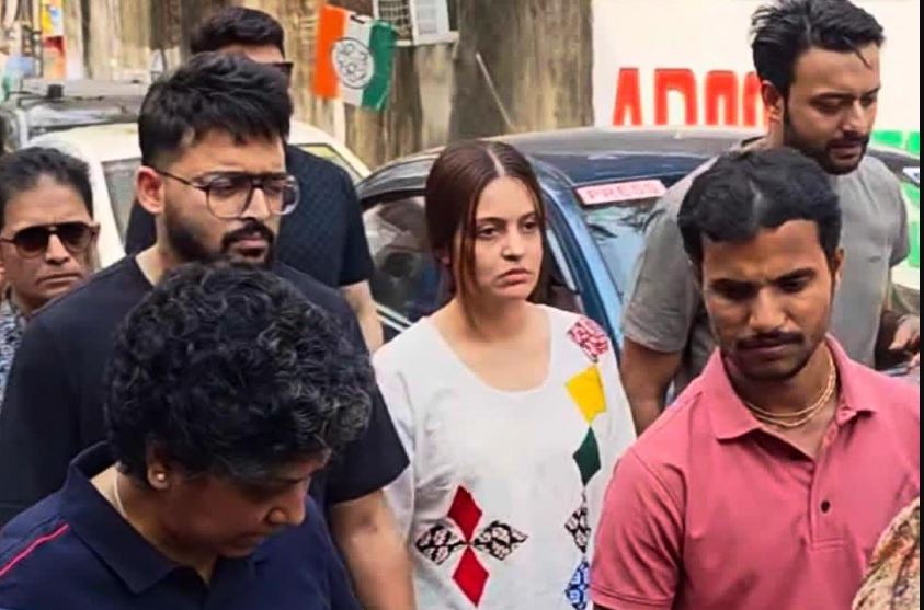 রাহুলের মৃত্যুতে দায়ের প্রথম এফআইআর! প্রিয়াঙ্কাকে নিয়ে থানায় আর্টিস্ট ফোরাম সদস্যরা