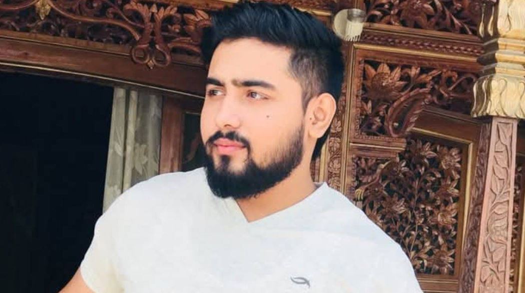 অবশেষে হাওড়ার ‘ত্রাস’ আকাশ পাকড়াও! পুলিশকে গুলি করে পালিয়েছিলেন!প্রাক্তন বিধায়ক তথা তৃণমূল নেতা গৌতম চৌধুরীর ঘনিষ্ঠ ছিলেন আকাশ? গ্রেফতার শাগরেদ সূরজও