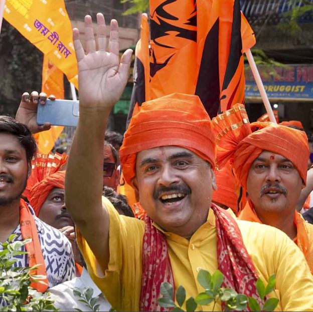 ‘নিজের মেয়েকে’ আর চাইলই না বাংলা! ‘লক্ষ্মী’ ছেড়ে ‘অন্নপূর্ণা’ ভান্ডারের উপর আস্থা রাজ্যের মহিলাদের