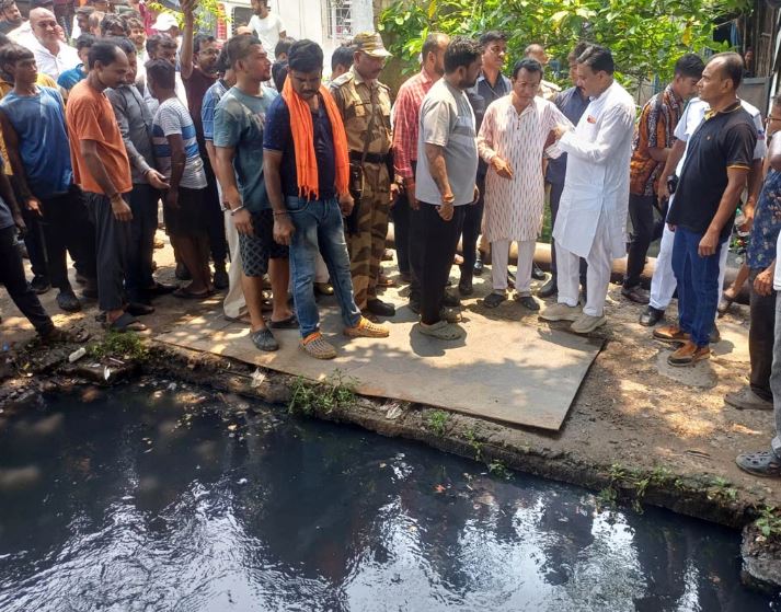 হাওড়ার ‘জলছবি’ বদলাতে বড় পদক্ষেপ বিজেপি সরকারের! শহরের মূল নিকাশি নালা পচাখালের সংস্কারের কাজ পুরোদমে শুরু