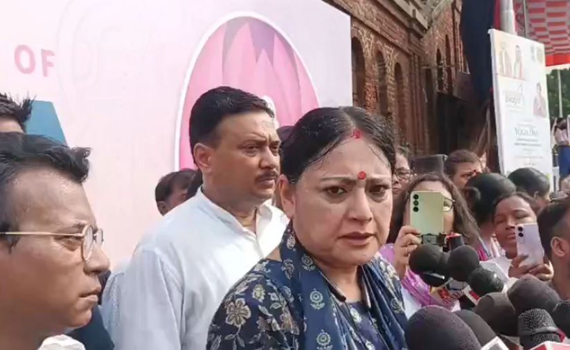 বর্ষার আগে হাওড়া শহরের সব নালা পরিষ্কার! বিদ্যুৎস্পৃষ্ট রুখতে পদক্ষেপের আশ্বাস মন্ত্রী অগ্নিমিত্রার