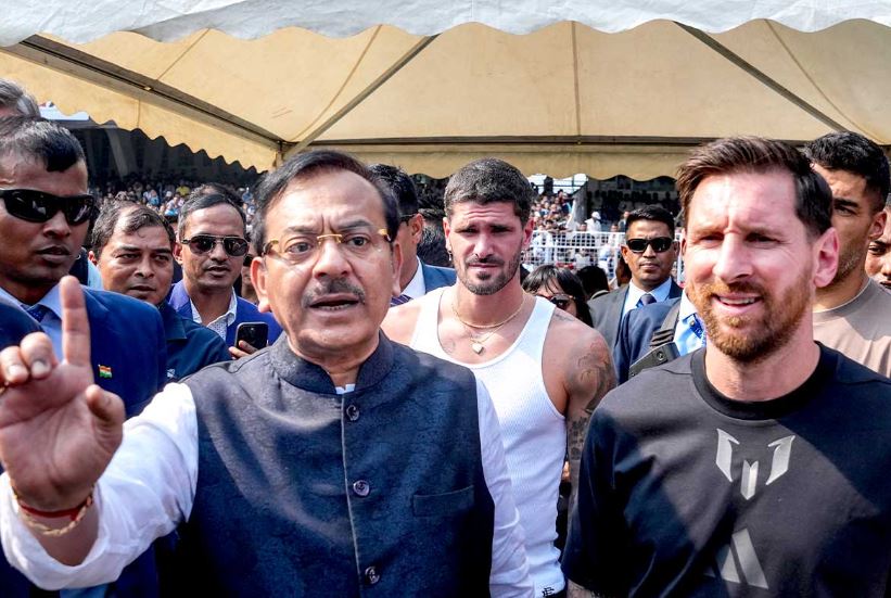 আর রক্ষে নেই! এবার গ্রেফতার প্রাক্তন মন্ত্রী অরূপ বিশ্বাস? মেসিকাণ্ডে অরূপকে ফের তলব পুলিশের, আগাম জামিনের শুনানির আগেই হাজিরা দিতে হবে