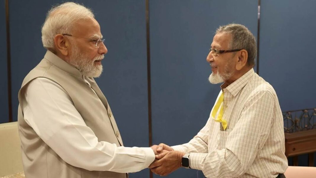 জমি ফেরত পেলেন মোদীর বাল্যবন্ধু! দখলের অভিযোগ উঠেছিল মুম্বইয়ের বিজেপি বিধায়কের বিরুদ্ধে জমি ফেরত পেলেন মোদীর বাল্যবন্ধু! দখলের অভিযোগ উঠেছিল মুম্বইয়ের বিজেপি বিধায়কের বিরুদ্ধে