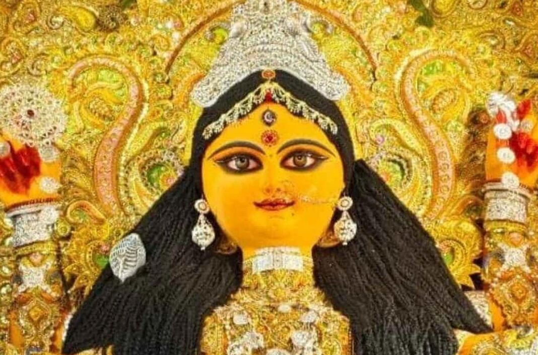 পালাবদলের বঙ্গে চন্দননগরে বিরাট চমক! জগদ্ধাত্রী পুজোকে কেন্দ্র করে পর্যটনের পরিকল্পনা পালাবদলের বঙ্গে চন্দননগরে বিরাট চমক! জগদ্ধাত্রী পুজোকে কেন্দ্র করে পর্যটনের পরিকল্পনা