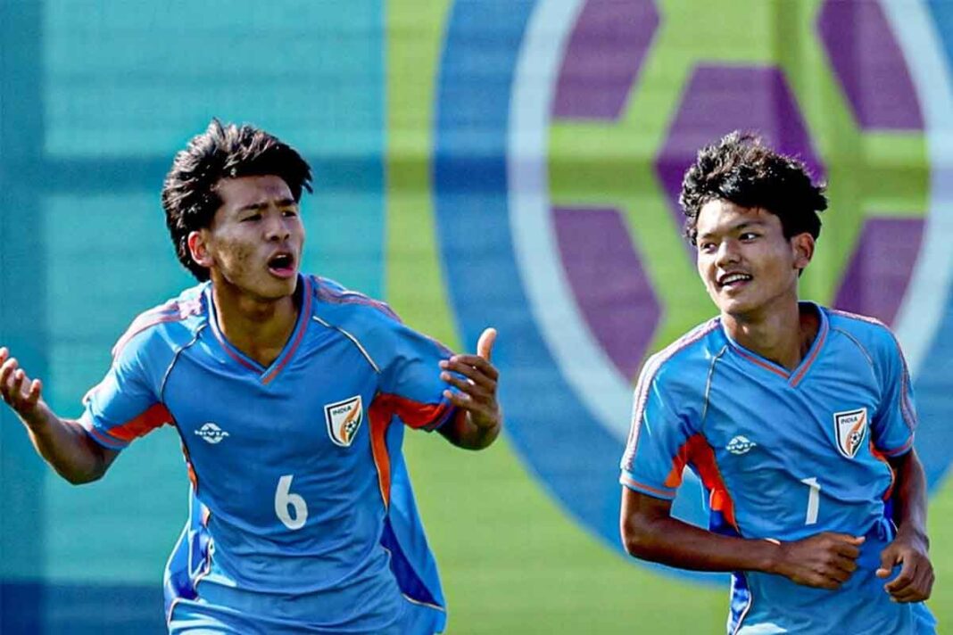 সেনেগালের সামনে কুপোকাত বিবিয়ানোর ছেলেরা! জুনিয়রদের বিশ্বকাপে থমকে গেল ভারতের জয়রথ! সেনেগালের সামনে কুপোকাত বিবিয়ানোর ছেলেরা! জুনিয়রদের বিশ্বকাপে থমকে গেল ভারতের জয়রথ!
